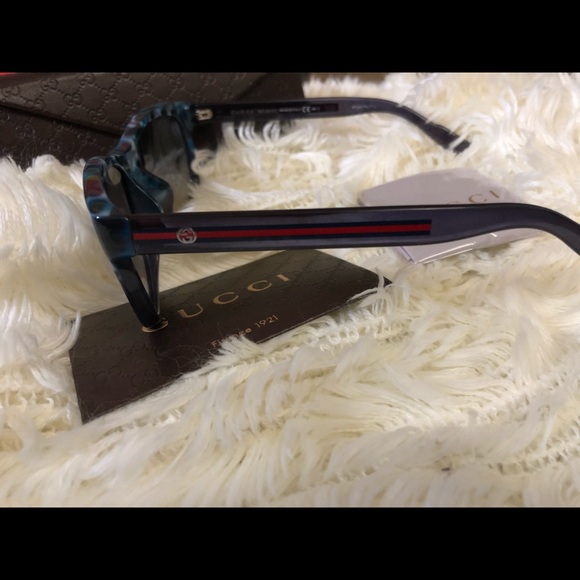NWT Authentic Gucci Sunglasses 🕶 😍❤️❤️❤️💖💖💖 - Picture 6 of 7